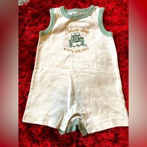 baby bodysuit size 12M Garanimals